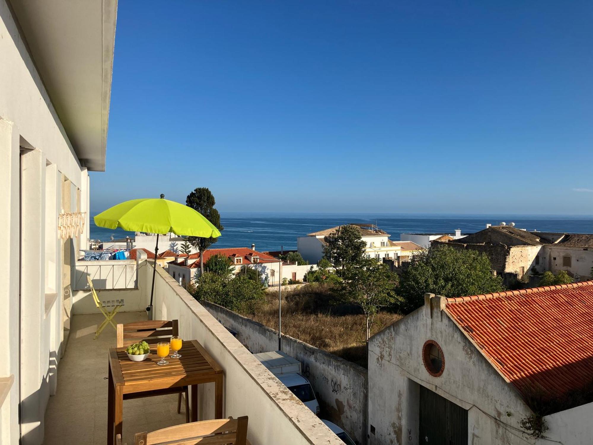 Kap Sea View Balcony Apartment *