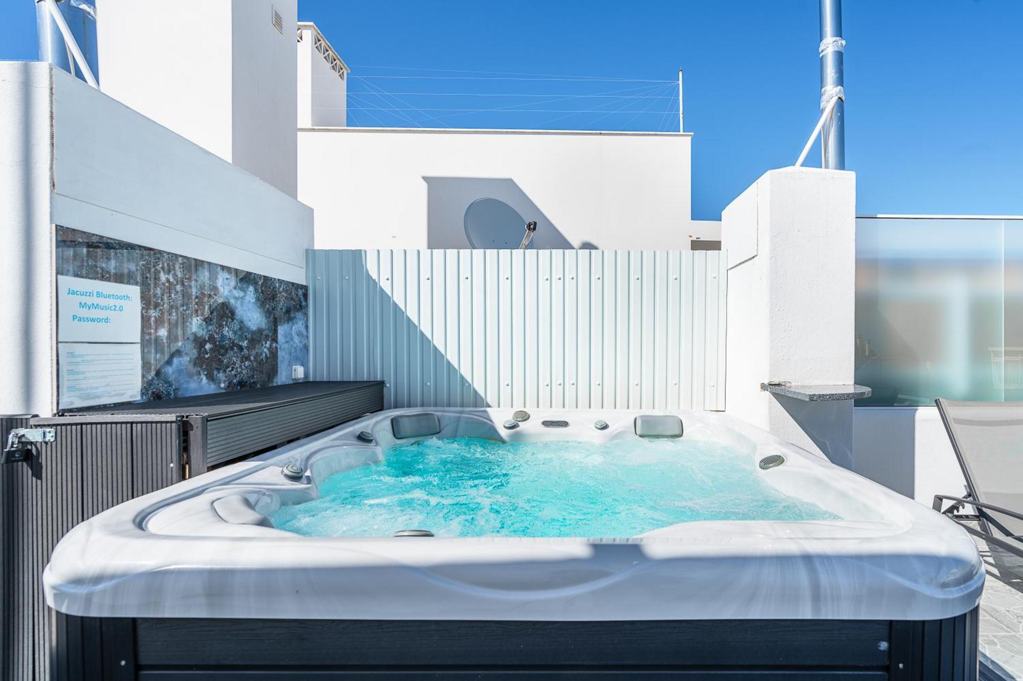 New Luxury Penthouse Beachfront In The Algarve Armacao de Pera