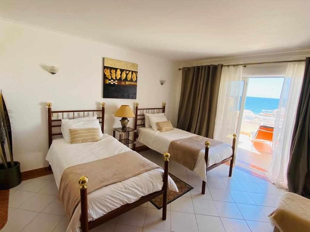 Duplex Sea View By Holidays Apartment