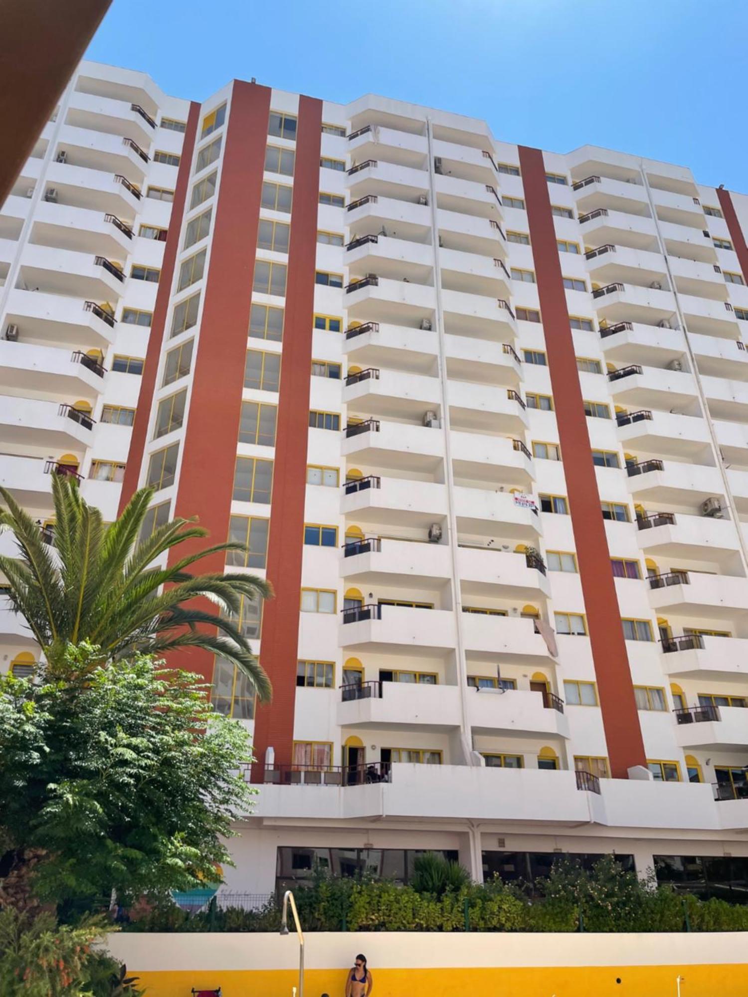 No Snow, 300 M From The Beach, King Size Bed, Fast Wi-fi *