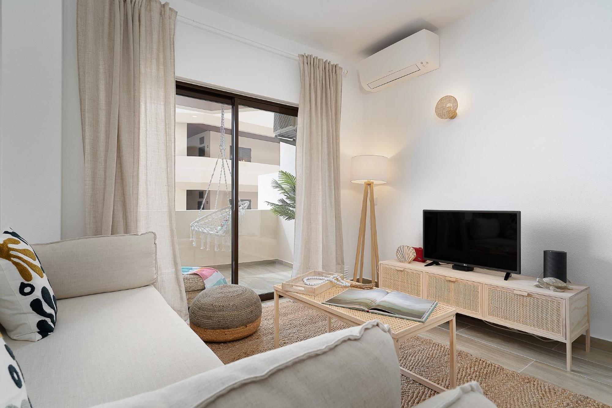 Apartment Amazing Sea View W/ 2 Bdr Ideal 4 Families W/ Wifi Lagos