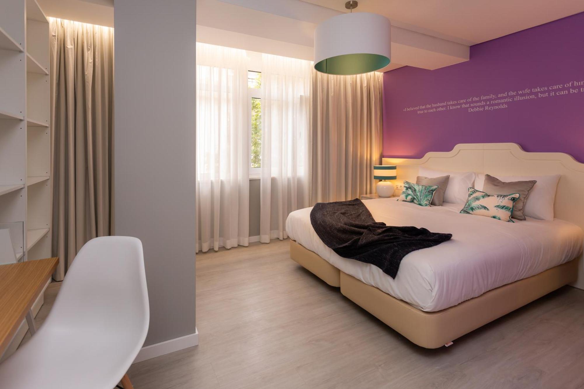 Chic 3* Parede