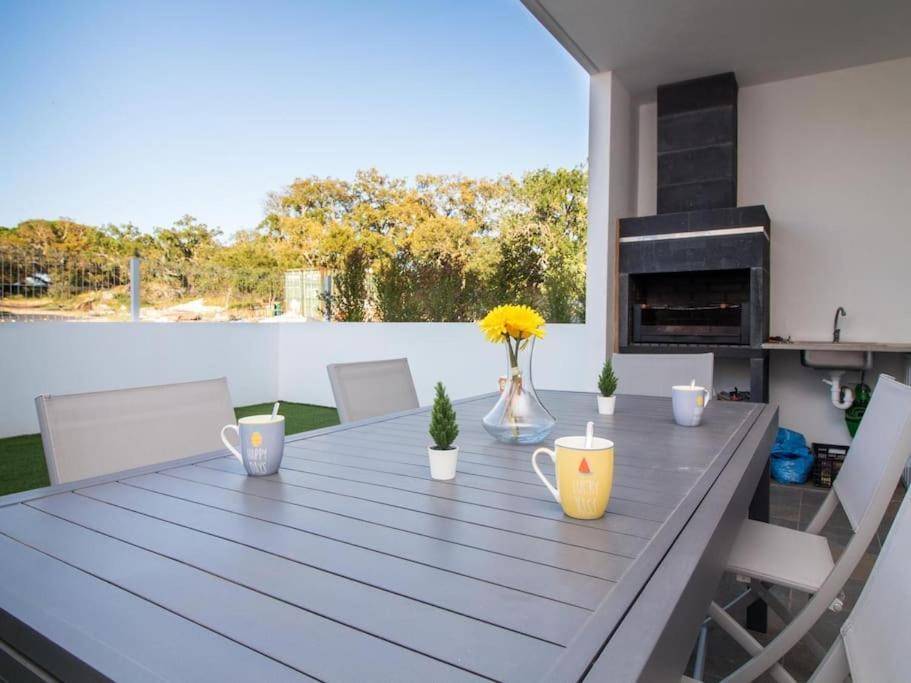 Bonjour House - Sea View & Pool And Garden & Bbq Pousada Albufeira