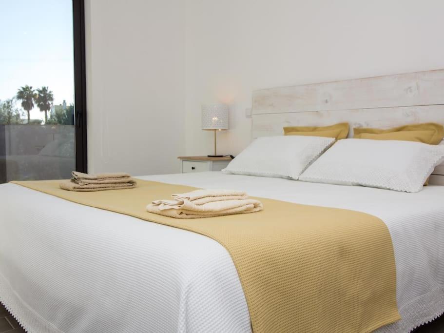 Bonjour House - Sea View & Pool And Garden & Bbq Pousada