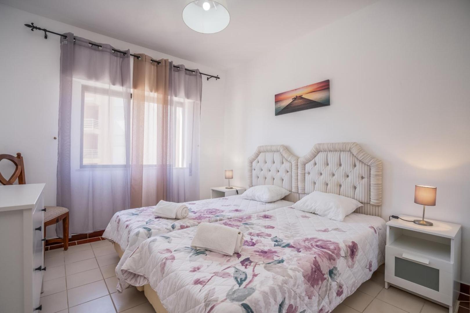 Holiferias Amoreira Mar Apartment *