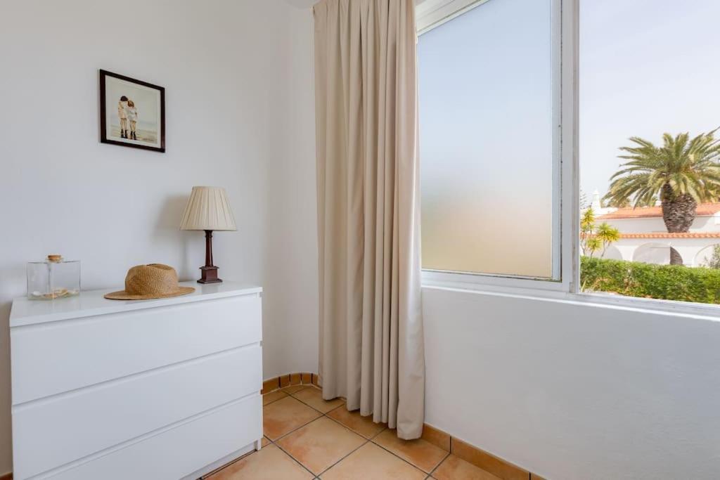 Solemar - Ocean View 1 Bedroom For 4 In Carvoeiro Apartamento Carvoeiro (Lagoa)