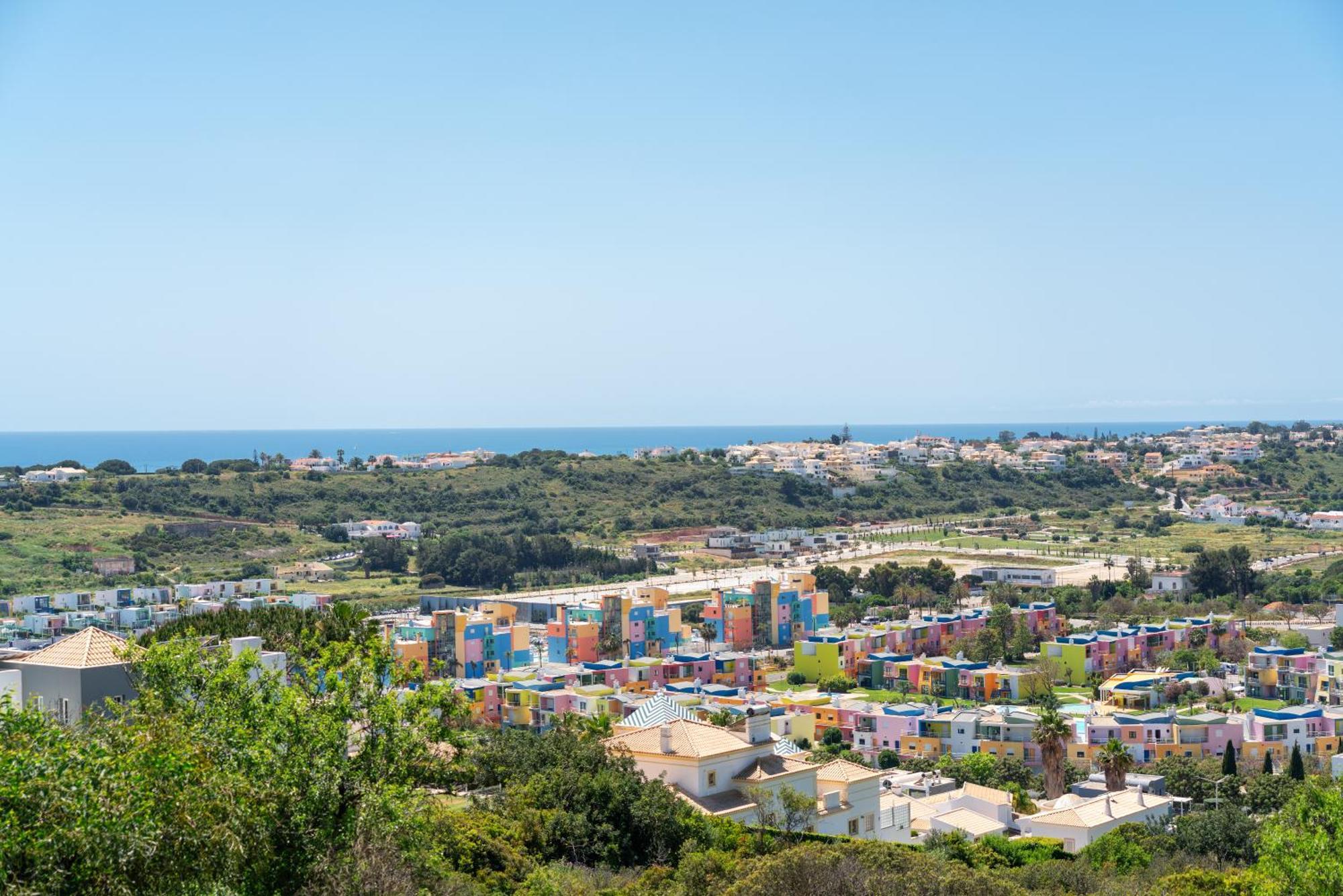 Apartment Homes Ocean View With Comfortable Terrace, 2 Swimming Pools & Tennis Court Albufeira