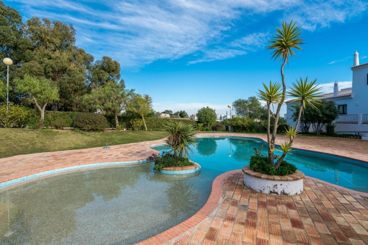 Luxury Modern T2 Ocean View - Free Parking - Pool * Alvor