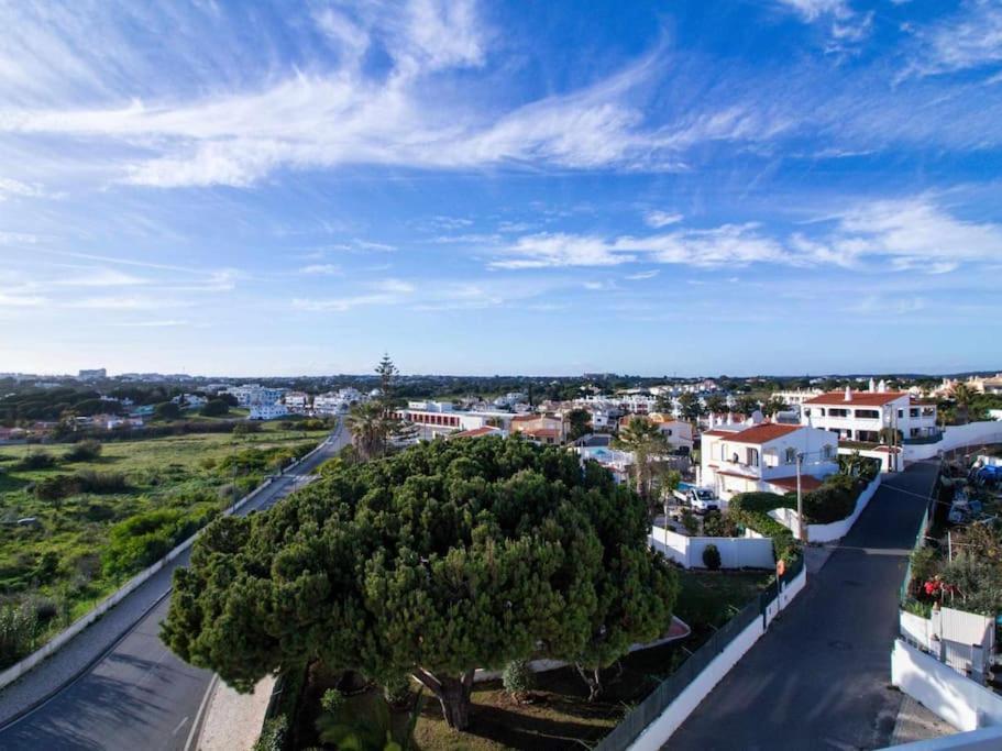 Panoramic E - Rooftop Pool & Sea View