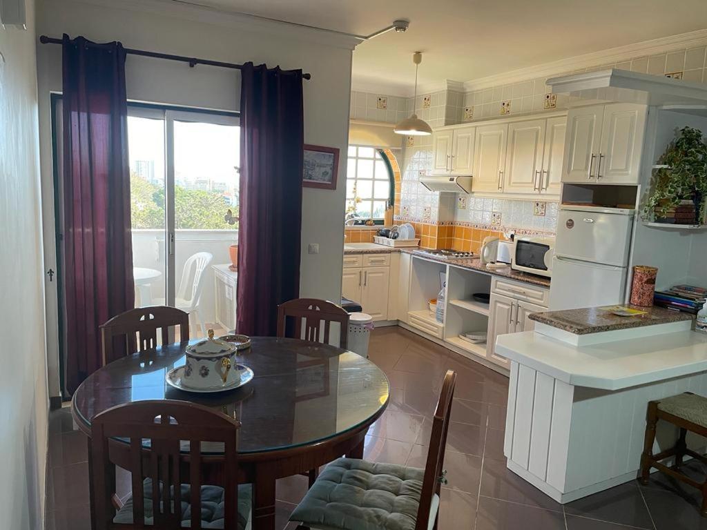 Vau Sea View, T2 Apartment, Close To Beach,ideal For Families Apartamento