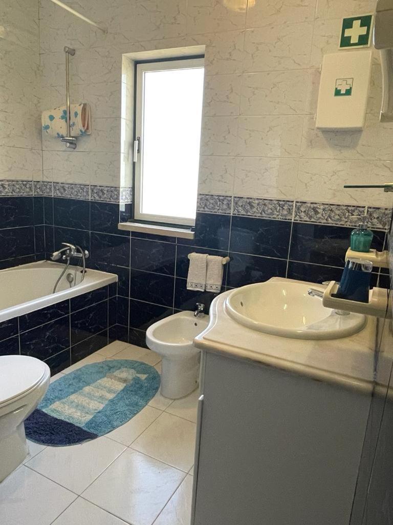 Apartamento Vau Sea View, T2 Apartment, Close To Beach,ideal For Families Portimão