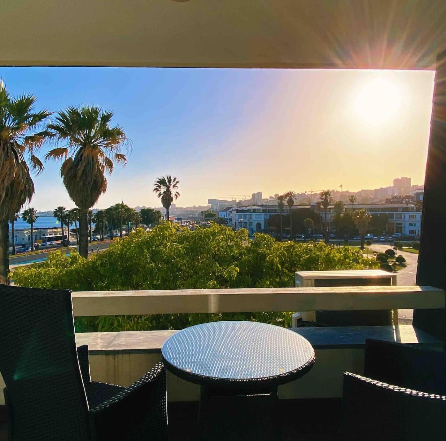 Sea View W Balcony 2 Mins Walk To & Casino Apartamento *