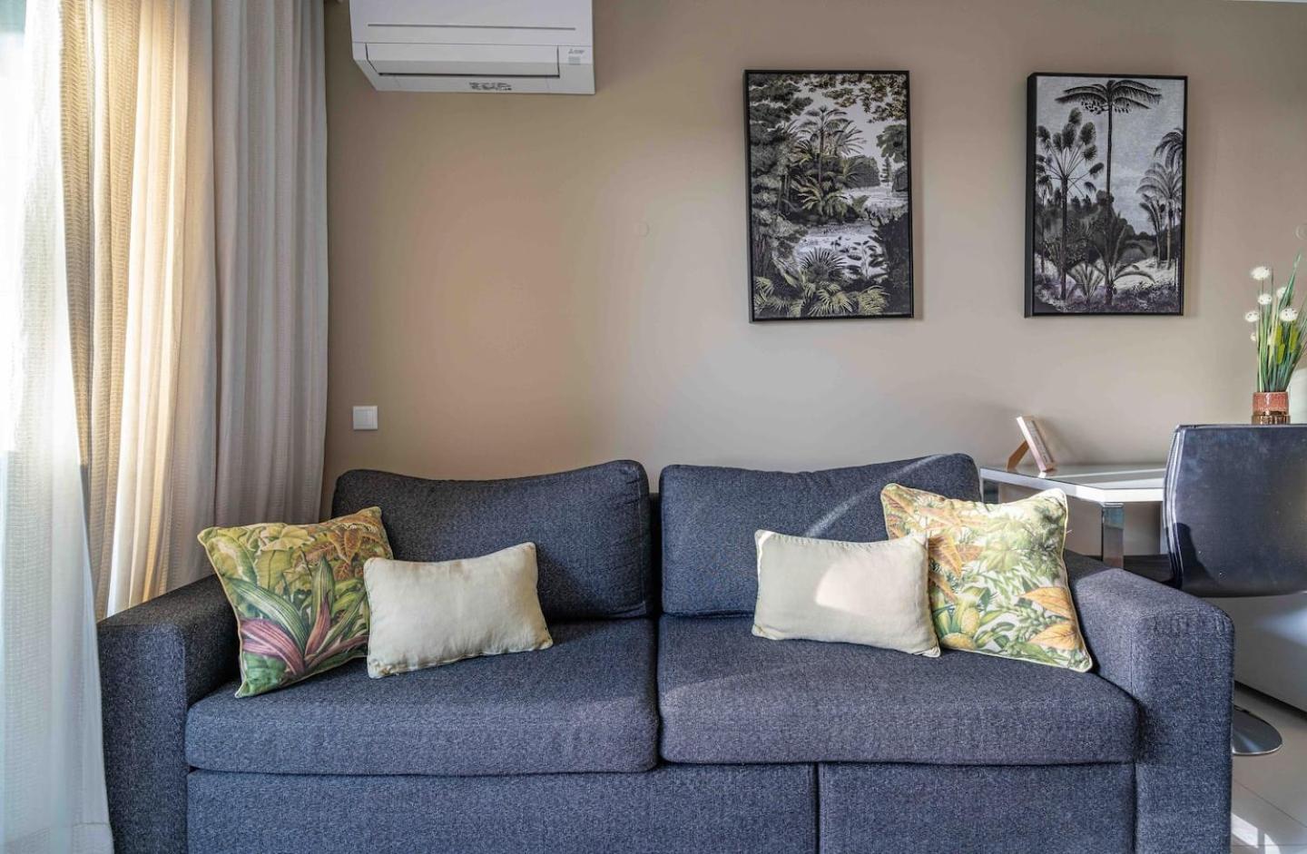 Apartamento Sea View W Balcony 2 Mins Walk To & Casino *