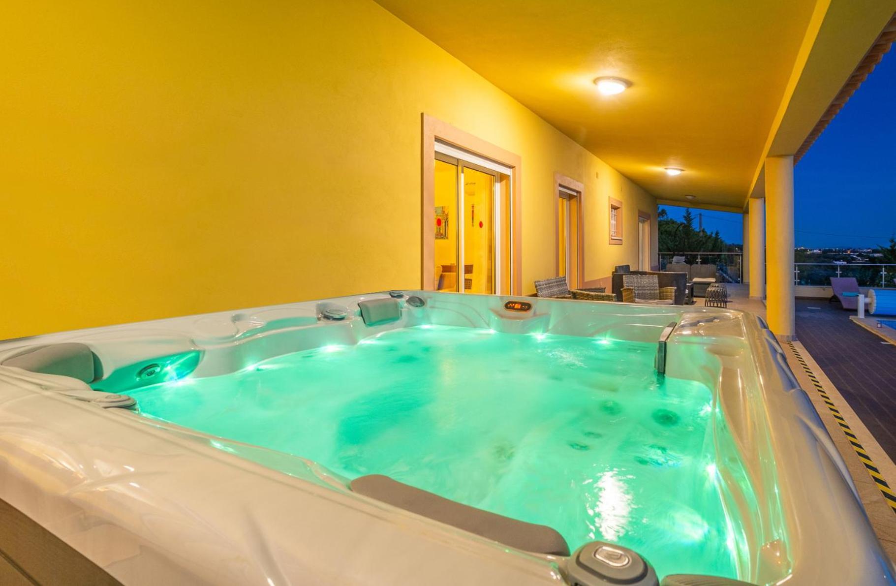 Golden Bay By Algarve Vacation Villa Carvoeiro (Lagoa)