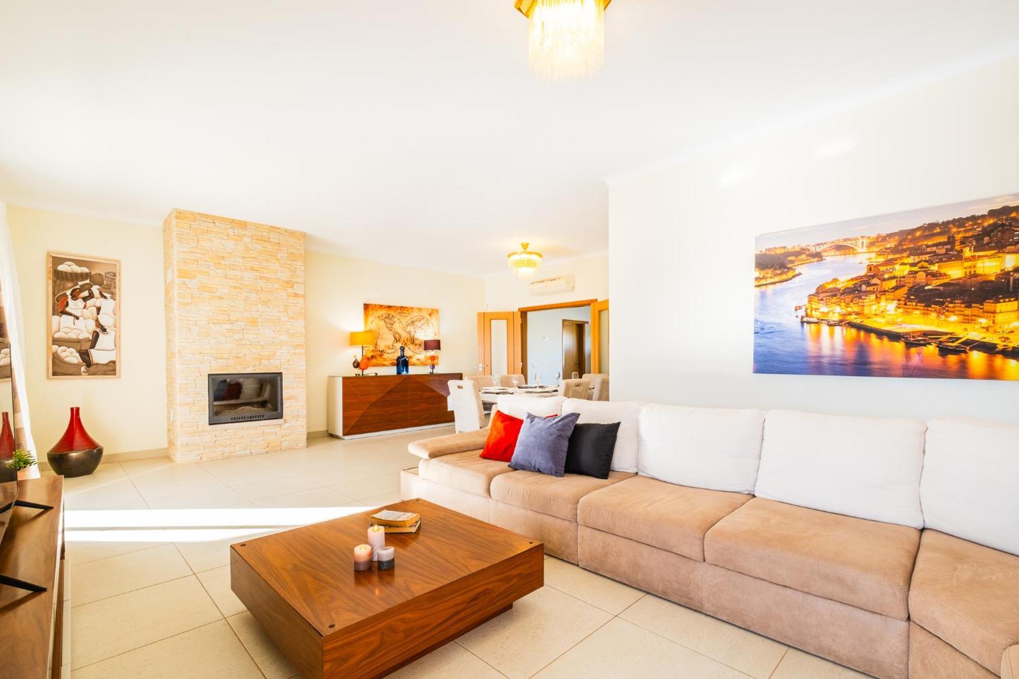 Villa Golden Bay By Algarve Vacation