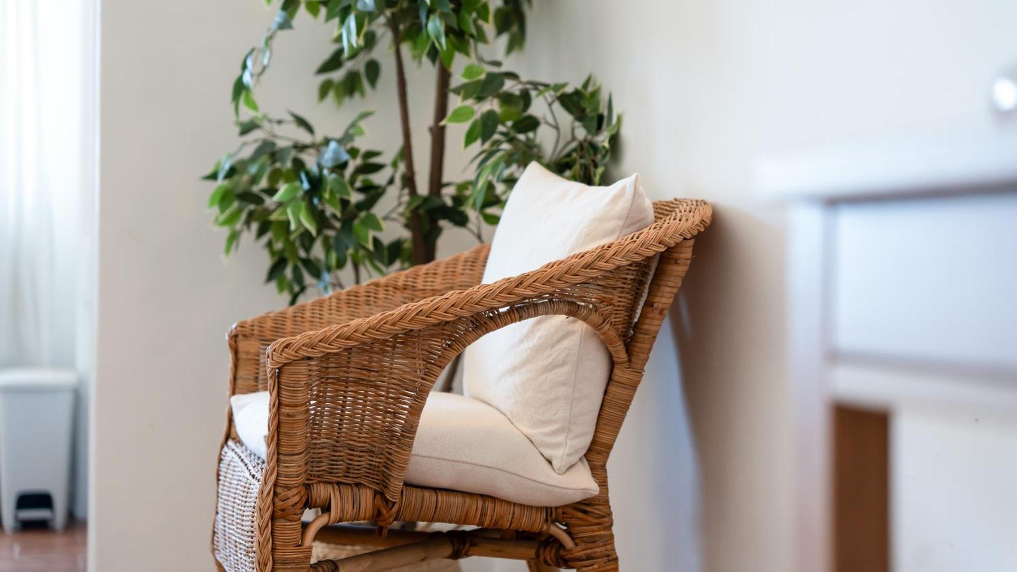 Stylish With Pool By Lovelystay Apartment