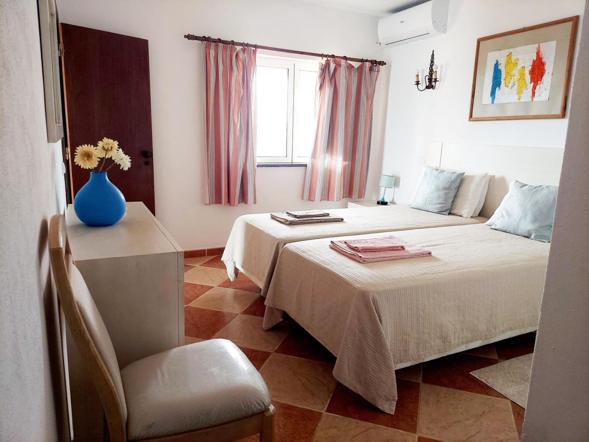 Vivenda Os Silvas Guest house *