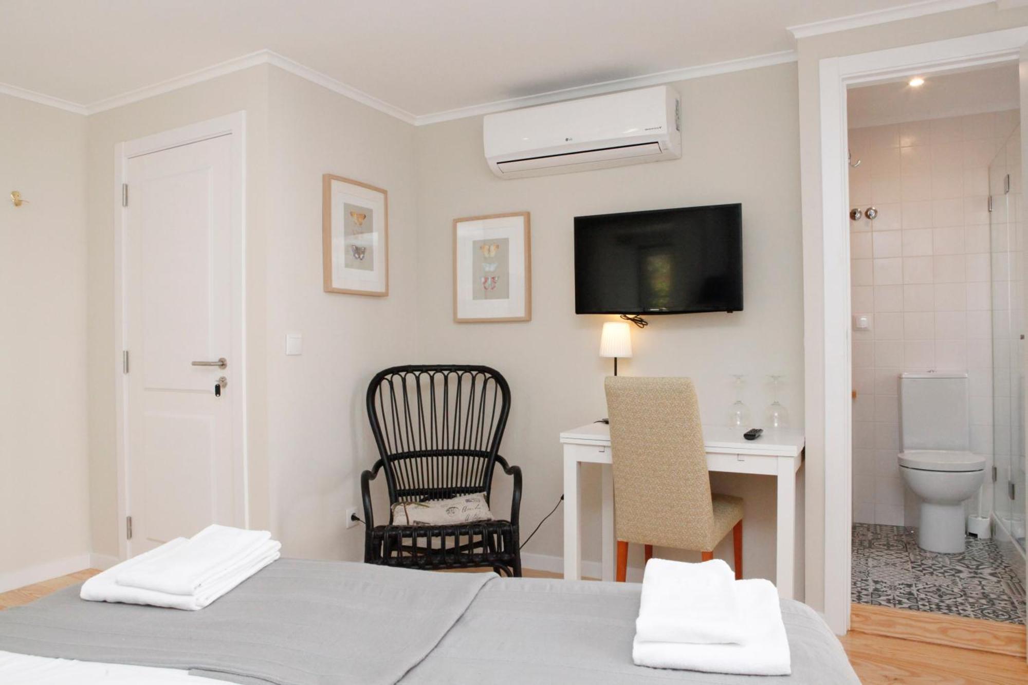 Flores Bed and breakfast 4*