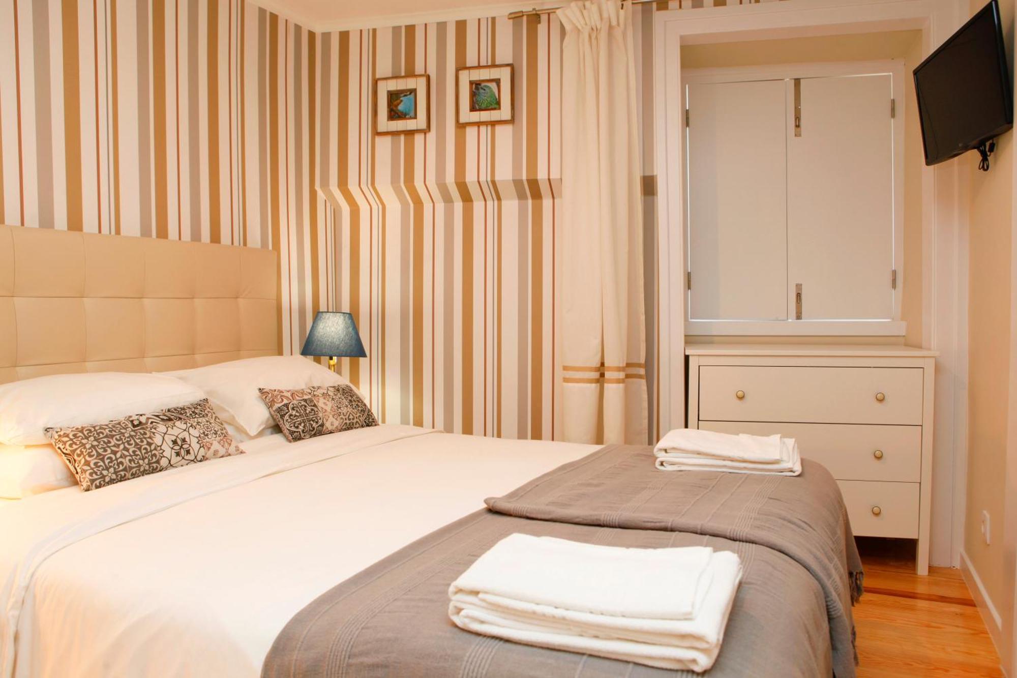 Flores Bed and breakfast 4*