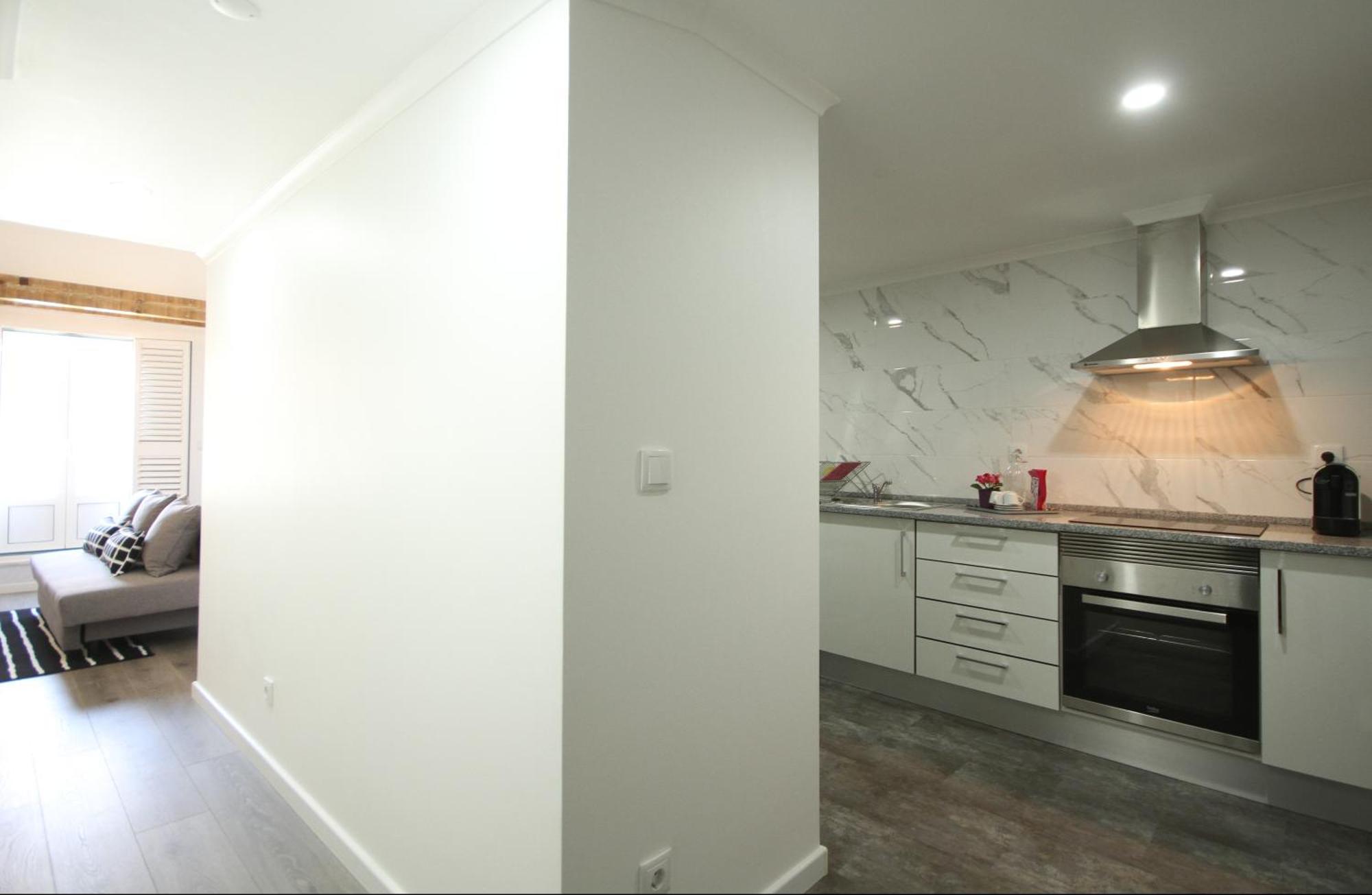 Alfama Right Point Apartment *