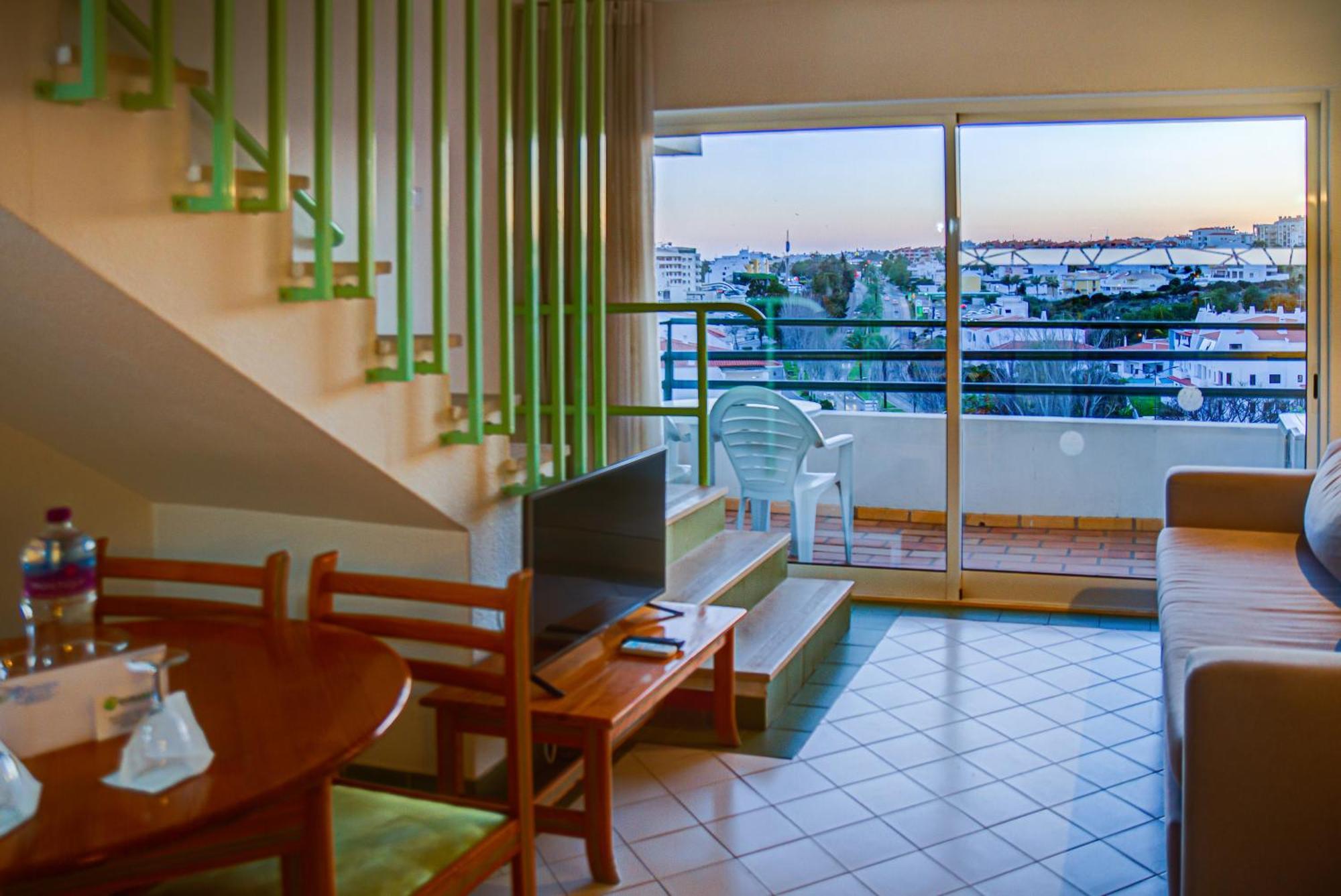 Ourabay - Art & Holidays Aparthotel Albufeira