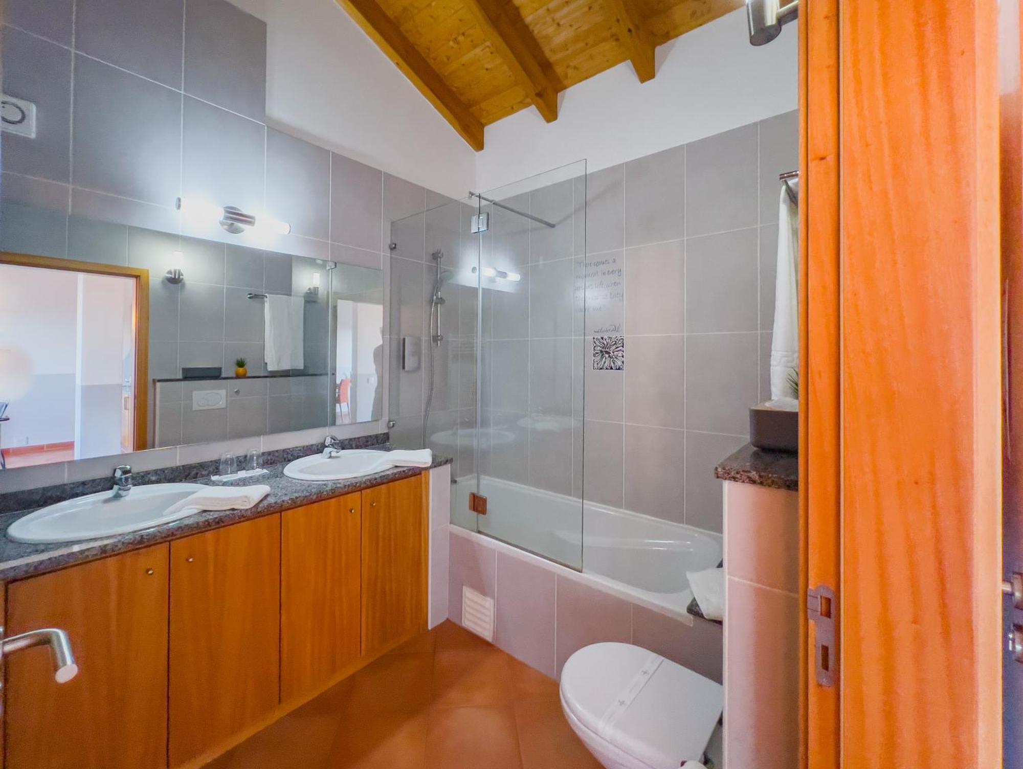 Pensión Vilafoia 3*
