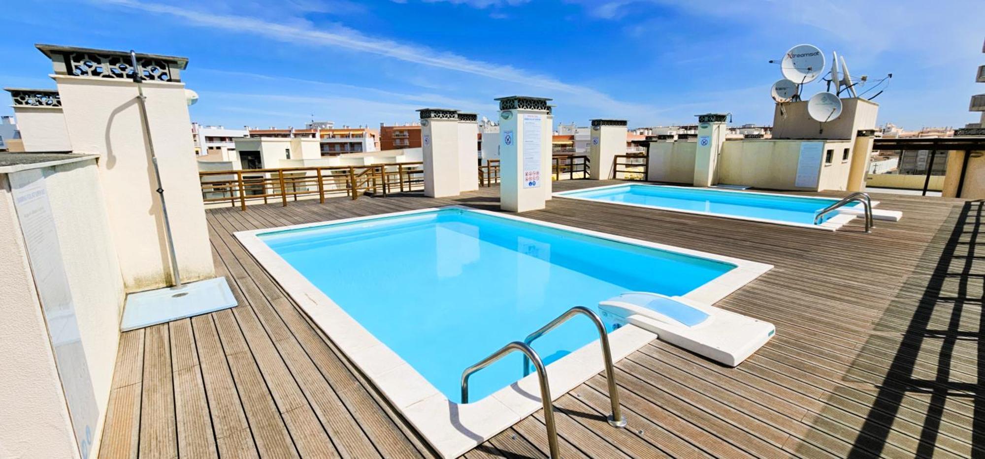1b Terrace B - Casas & Papeis *