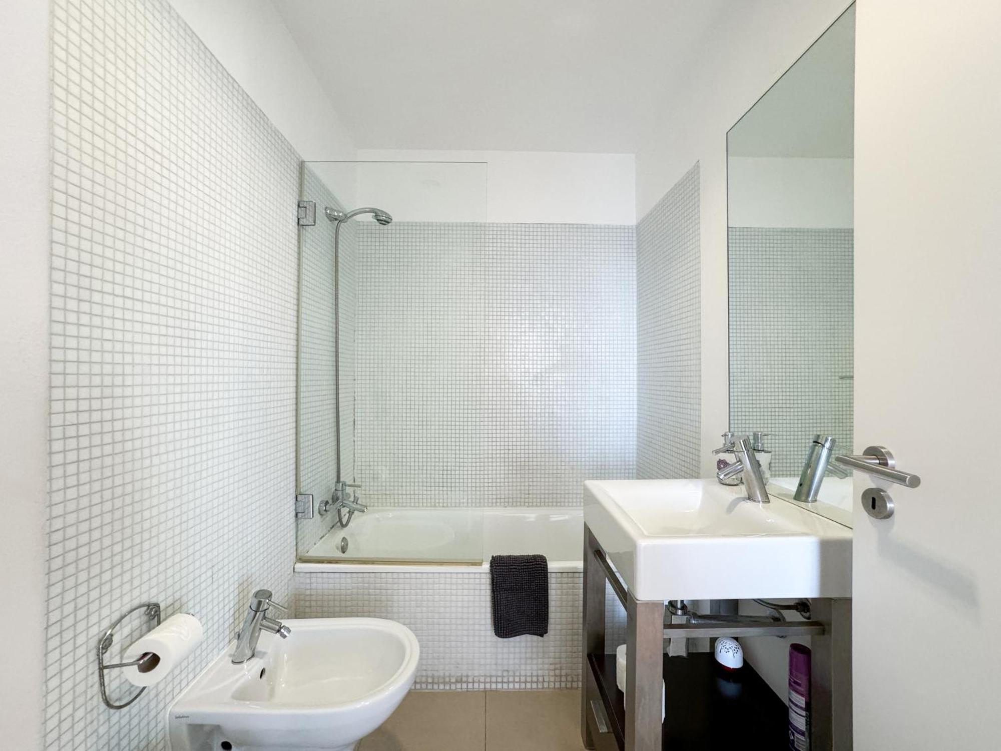 Appartement Bright Next To Main Avenue And Marina #1870
