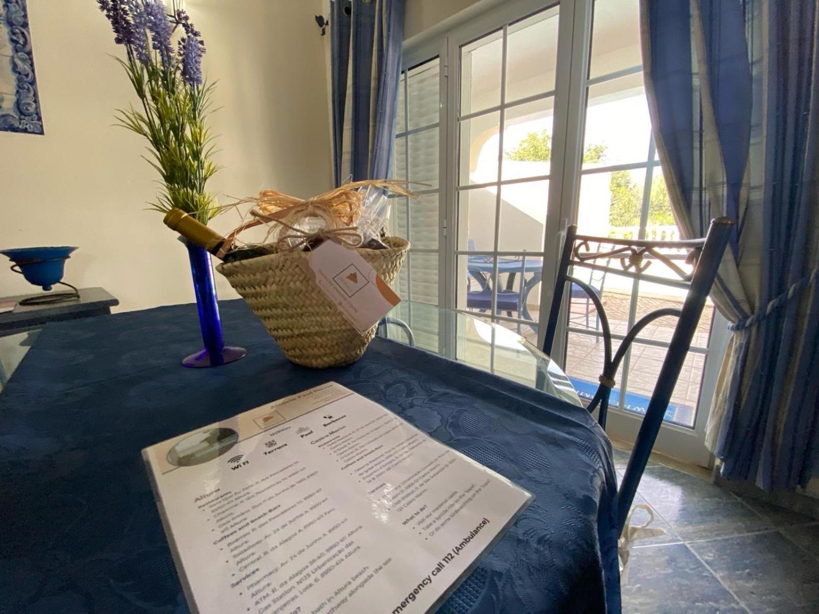 Villa Alcaria Pool House