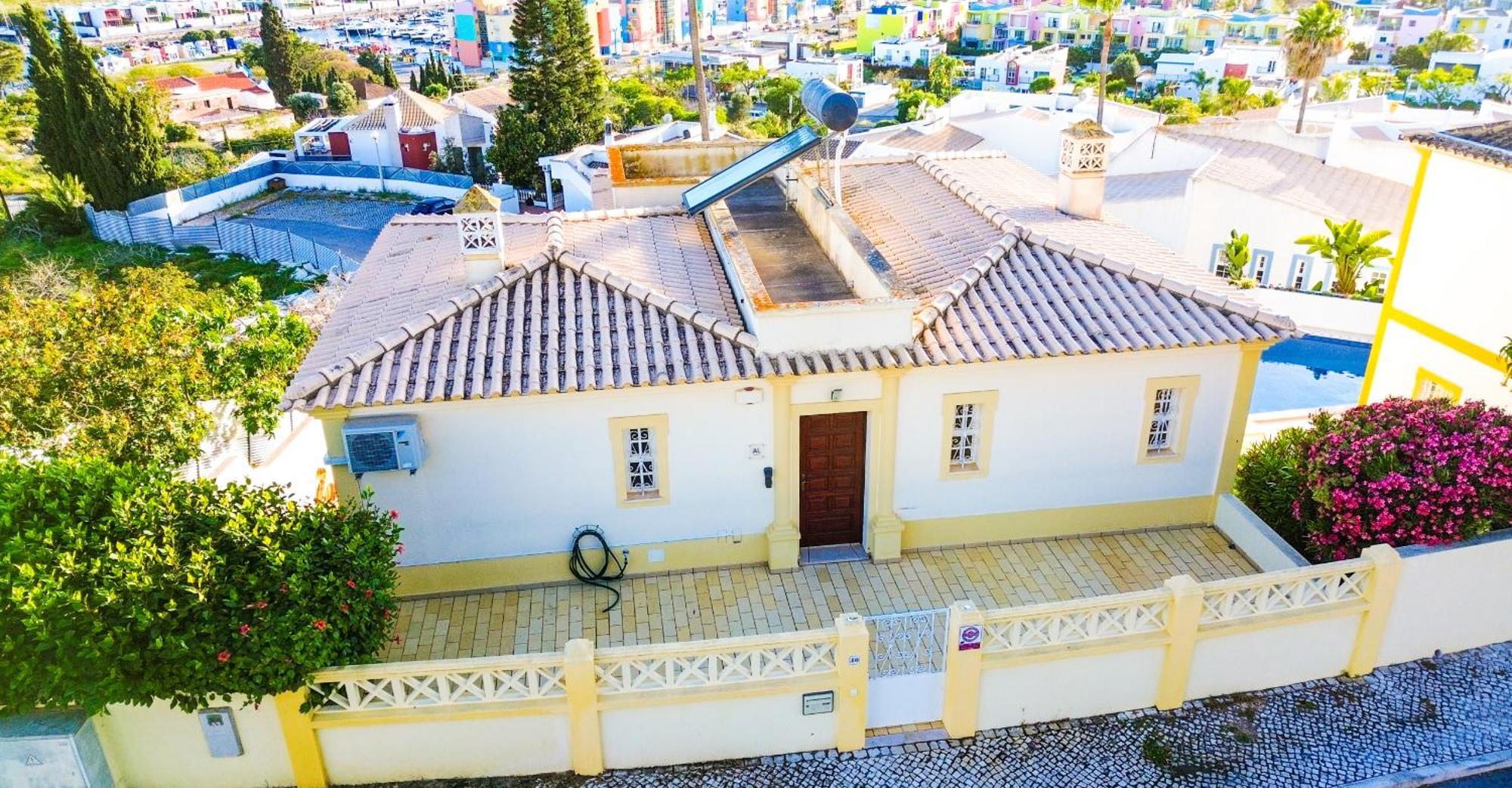 Villa Seaside Serenity Albufeira