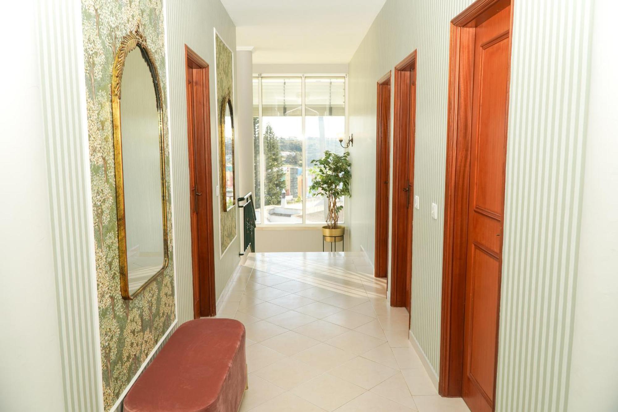 Seaside Serenity Villa Albufeira