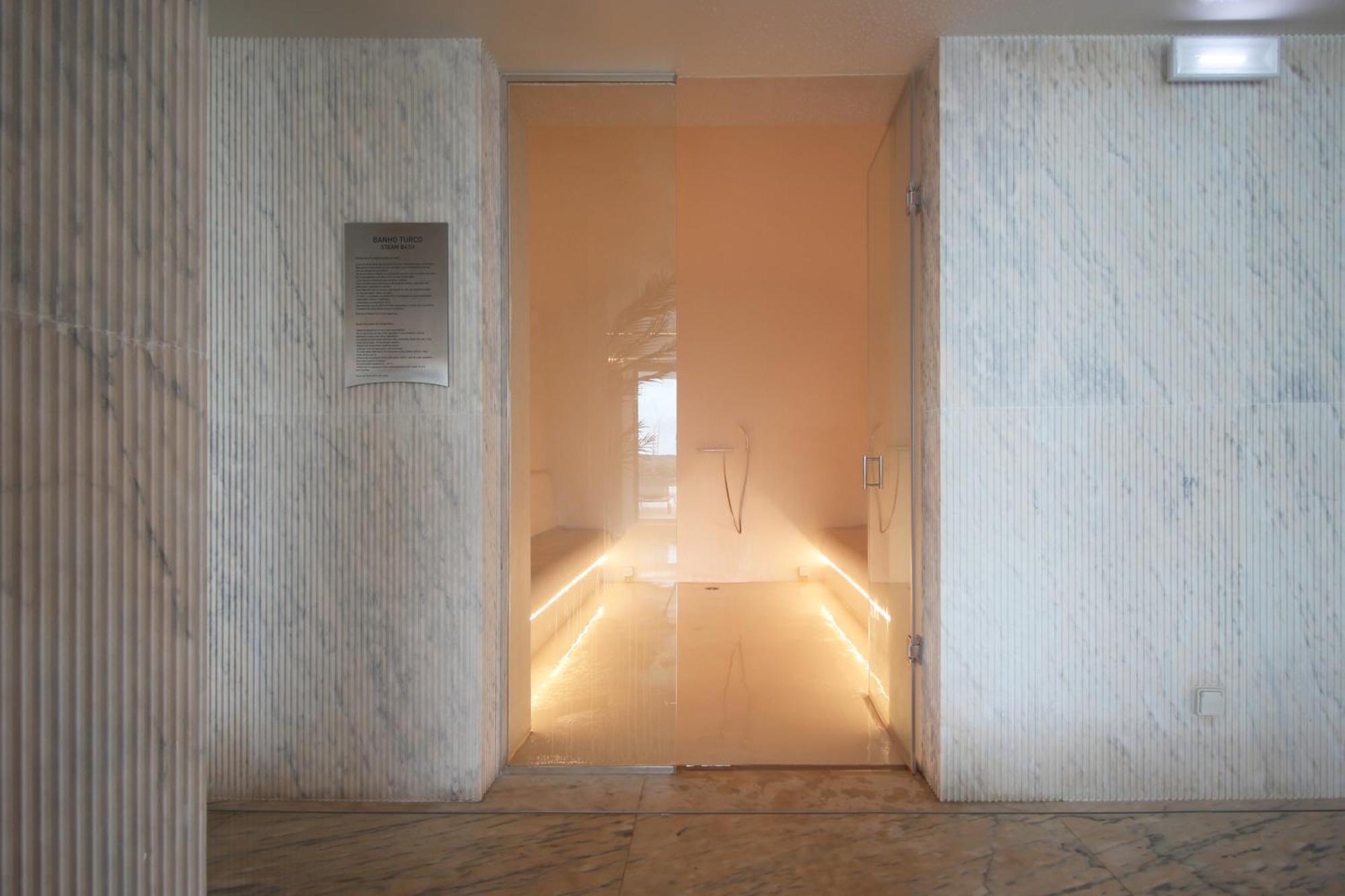 Beachfront Garden & - Indoor And Outdoor Pool Appartement