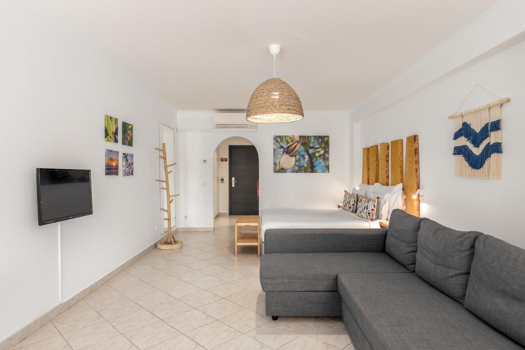 Estudios Salinas - Appartement