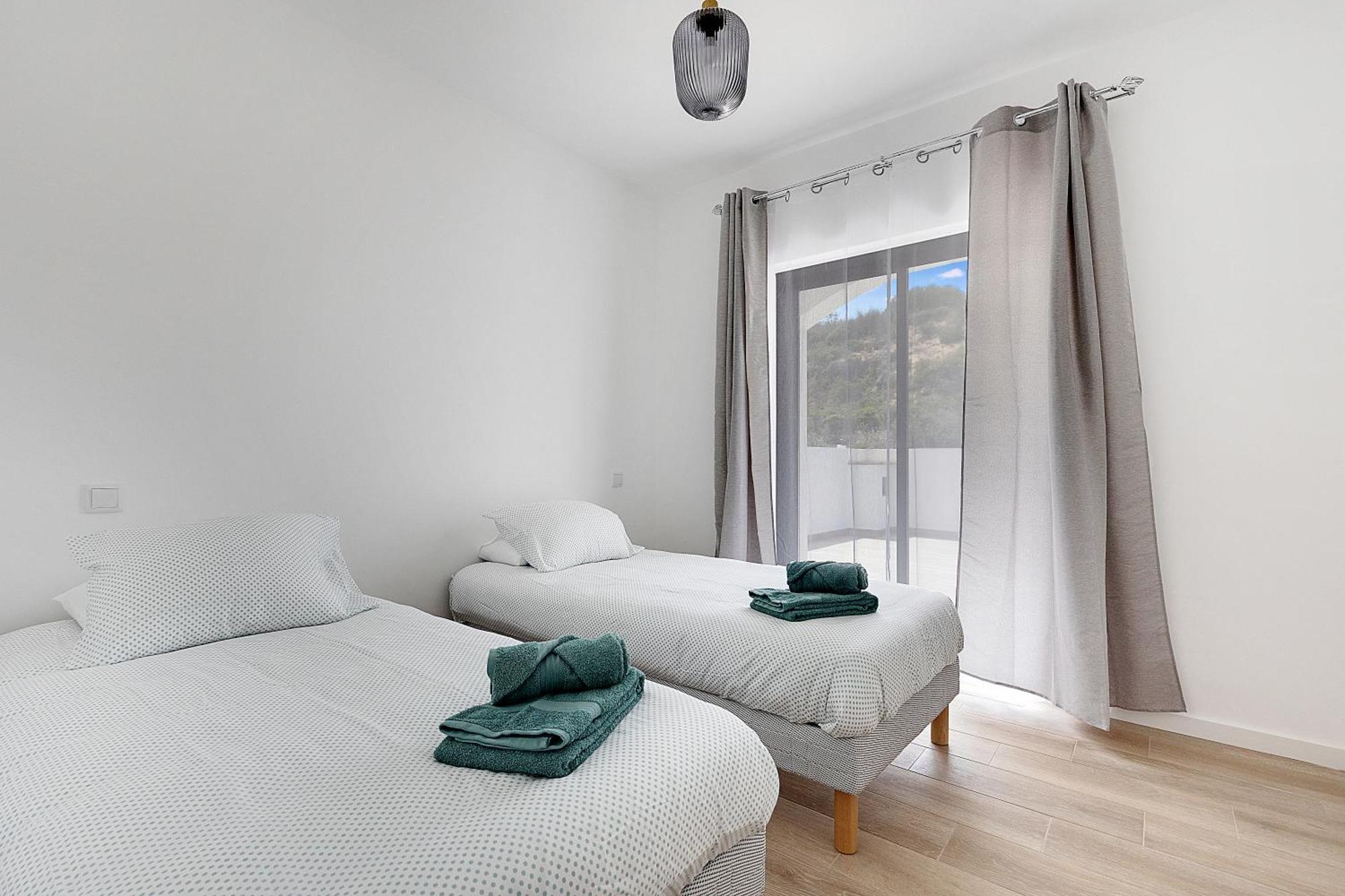 Apartment 13-esteva Rc-b 5 Min To The Aljezur
