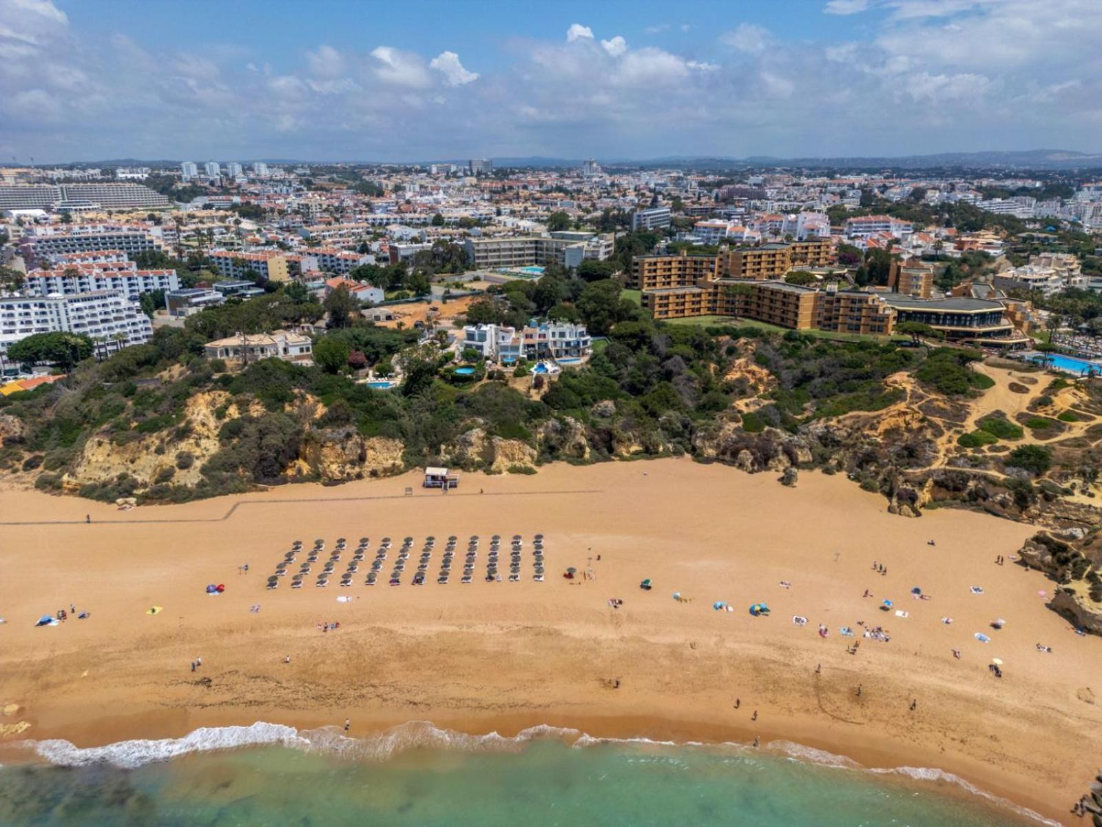 Beachfront De La Private Pool&jacuzzi, Private Path * Albufeira