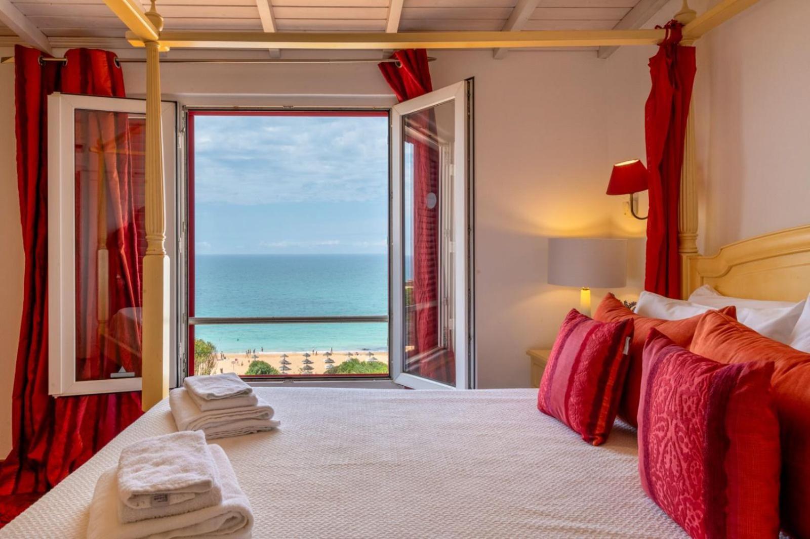 Beachfront De La Private Pool&jacuzzi, Private Path Villa Albufeira