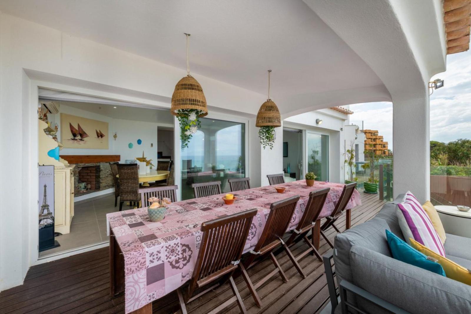Beachfront De La Private Pool&jacuzzi, Private Path * Albufeira