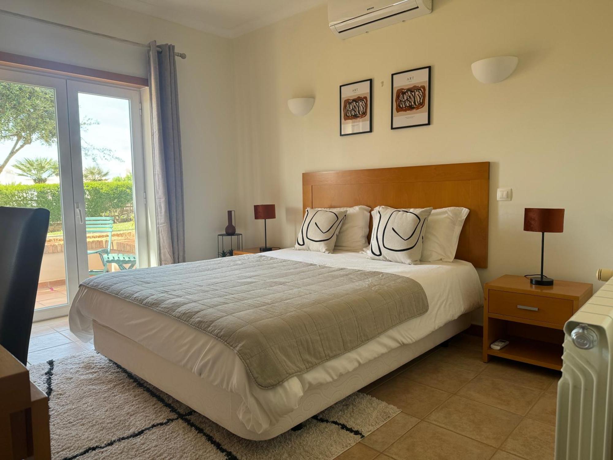 Lovely 3 Bedroom With Pool In Great Location Villa Odiaxere