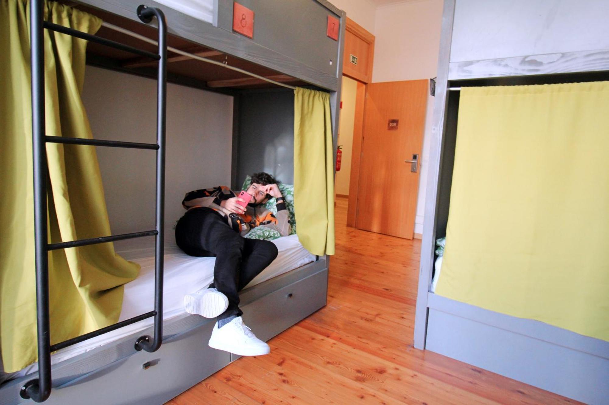 Hostel Wot Patio