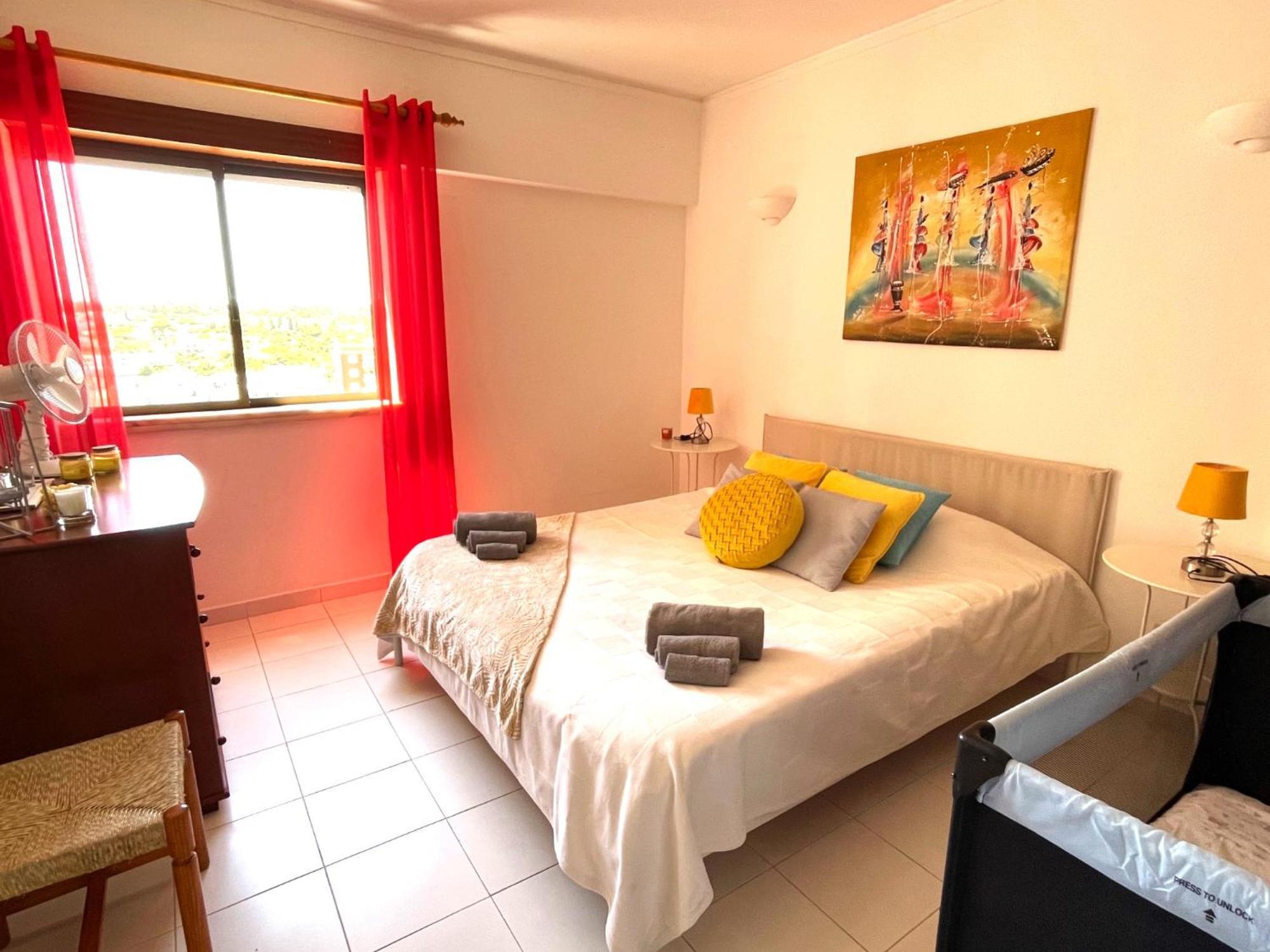 Casa Da Ii Na Torre Baleeira