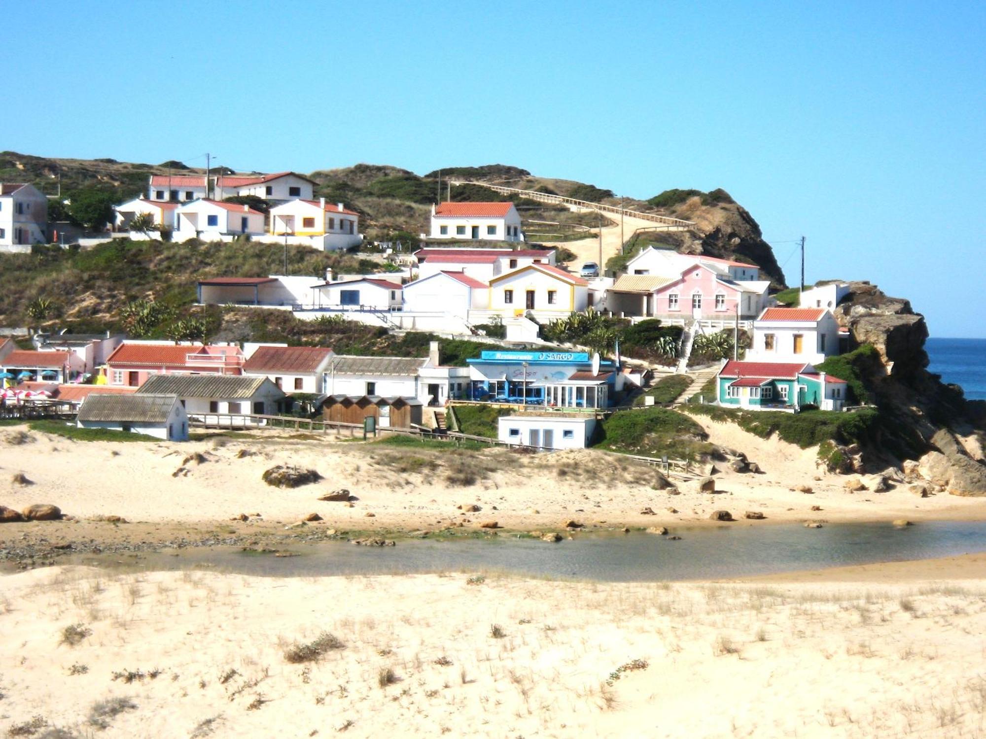 Lucas House 2 - Seabreeze Apartment Aljezur