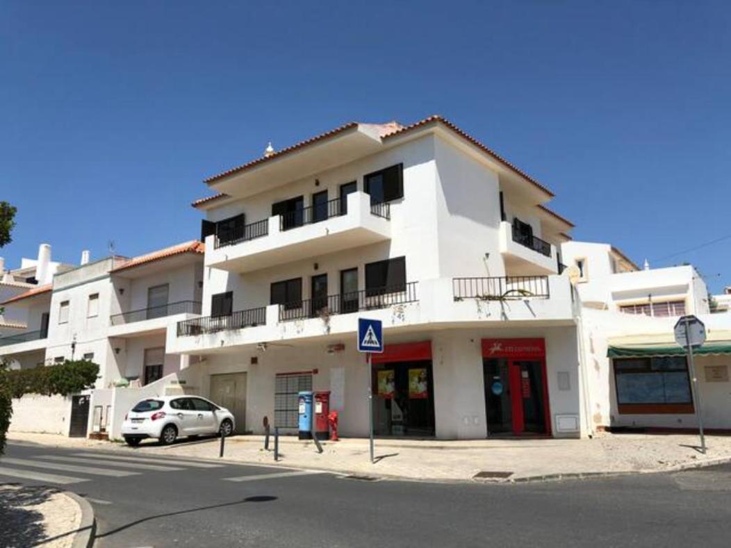 E 1 350m Olhos De Agua Appartement