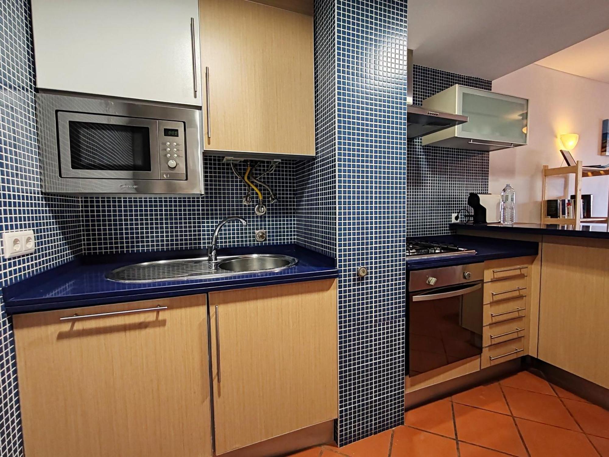 1b Terrace B - Casas & Papeis * Armacao de Pera