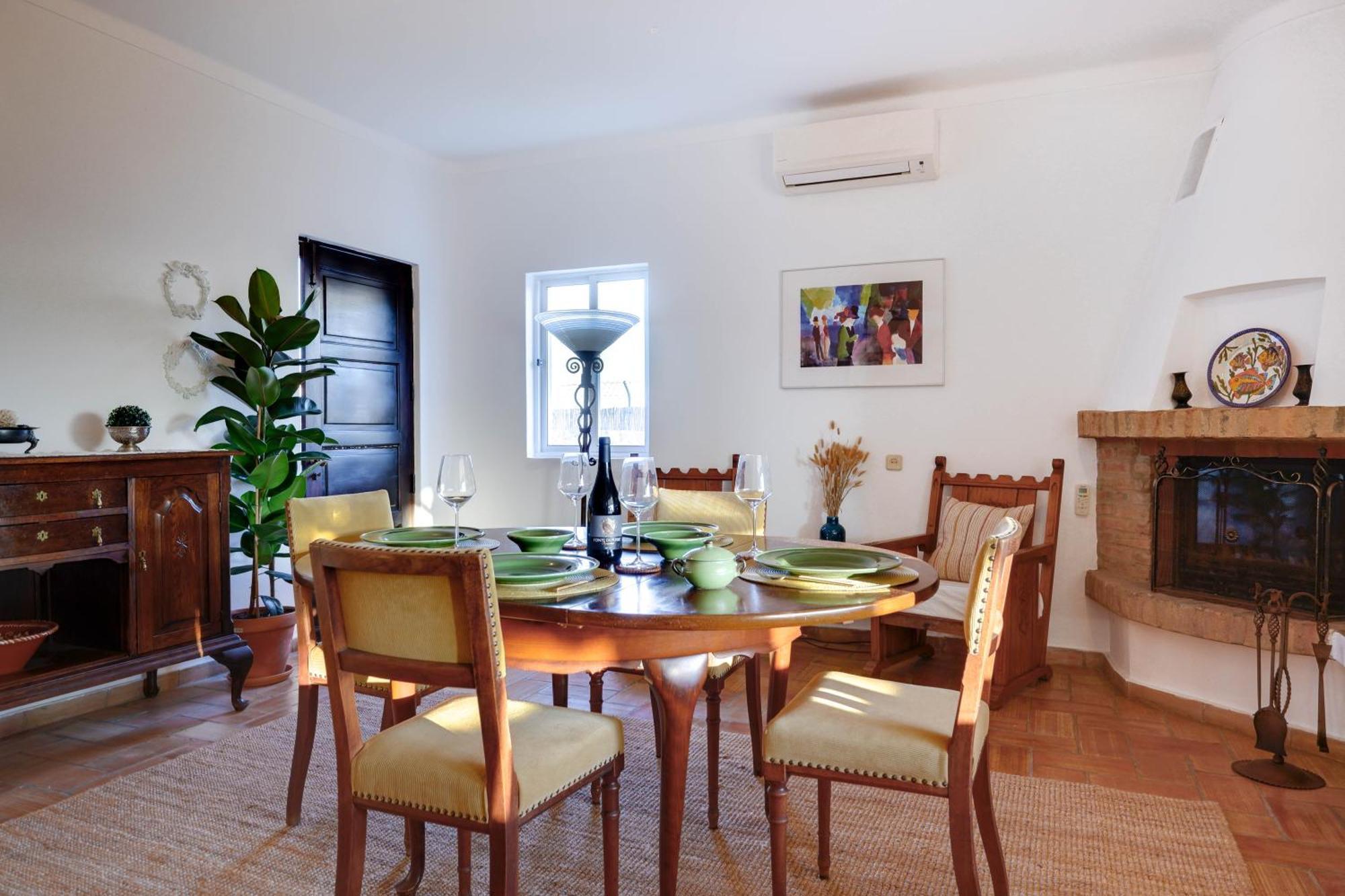 Private House, Amazing Sea View, Swimming Pool Holiday home *