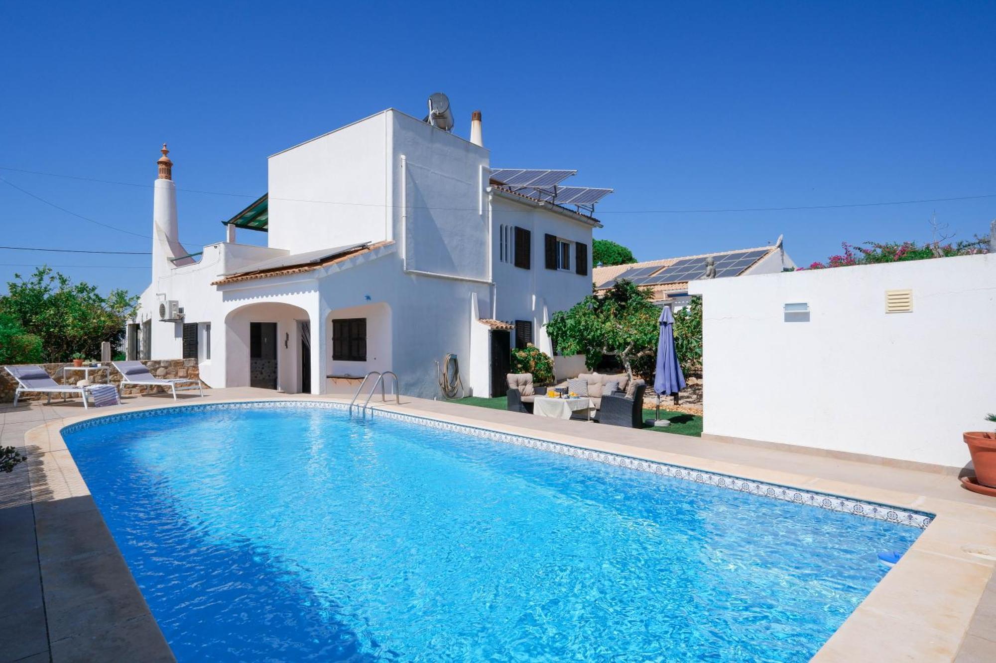 Holiday home Private House, Amazing Sea View, Swimming Pool Moncarapacho