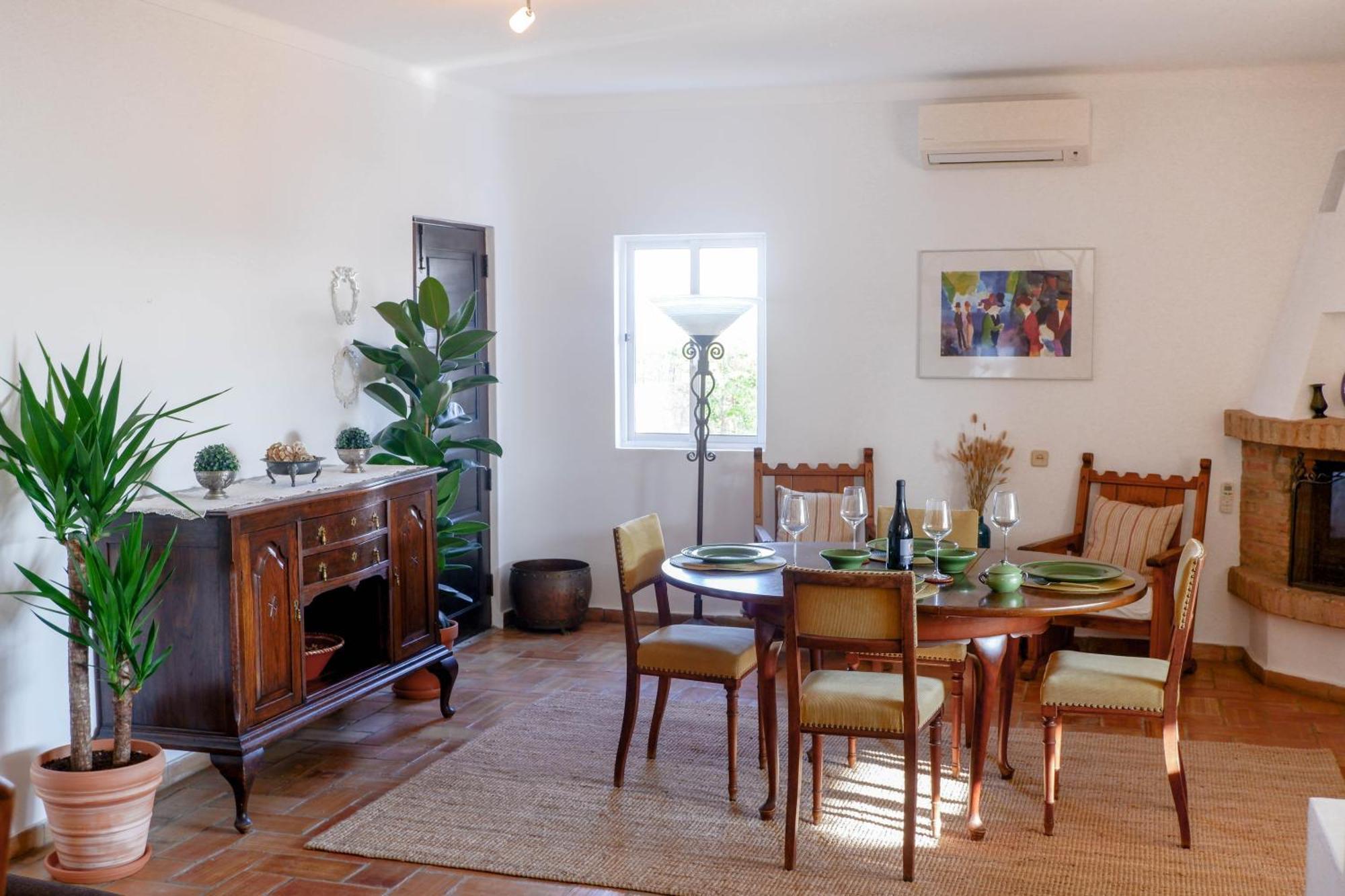 Private House, Amazing Sea View, Swimming Pool Moncarapacho