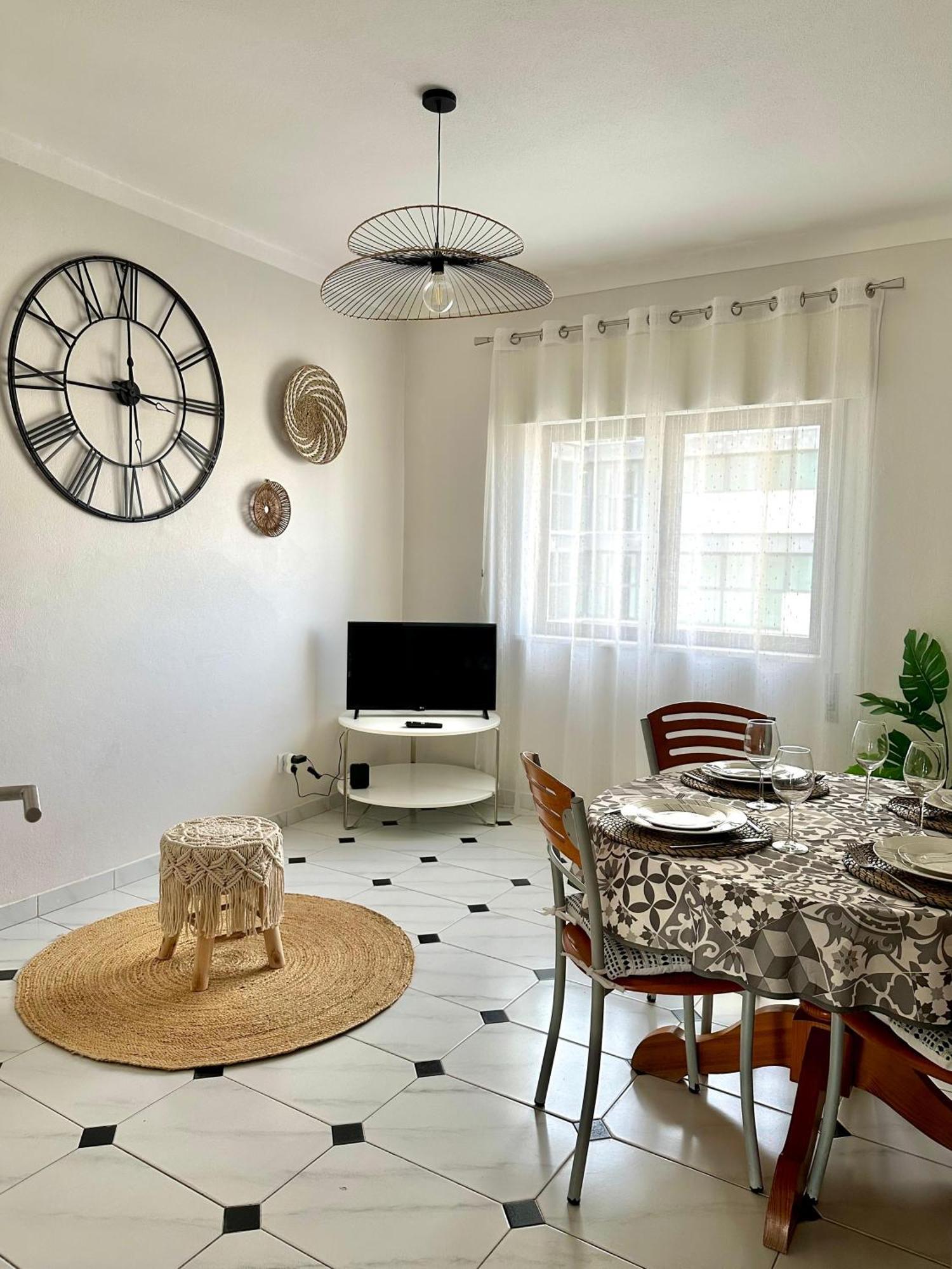 Apartment Sal&sol T1 *