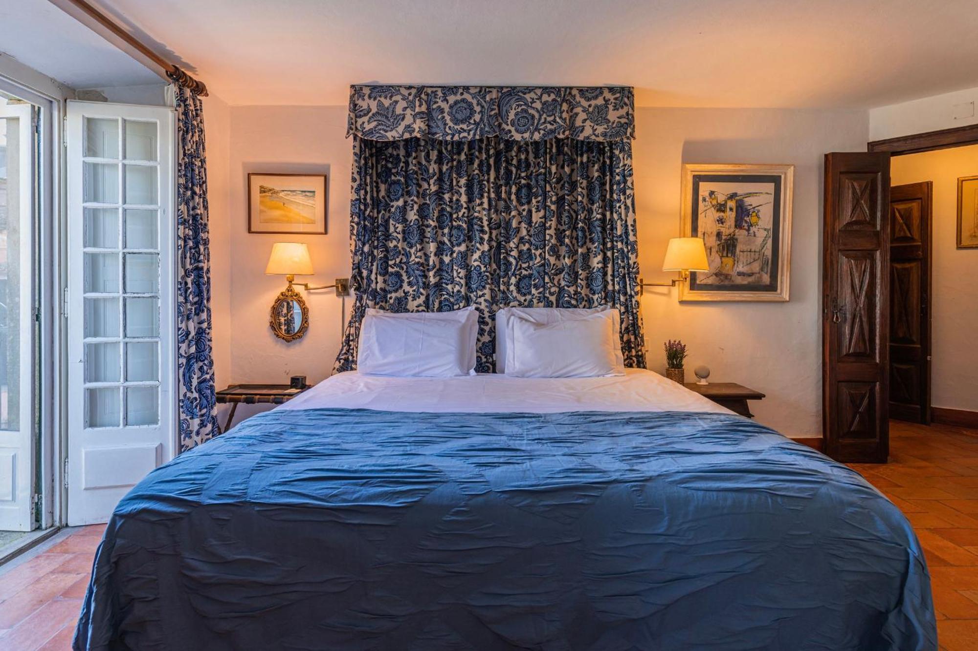 Bed & Breakfast Giant Smart Room, Hot Tub, Ps5, In Historical Center Inside 17th Century Palace - Wow