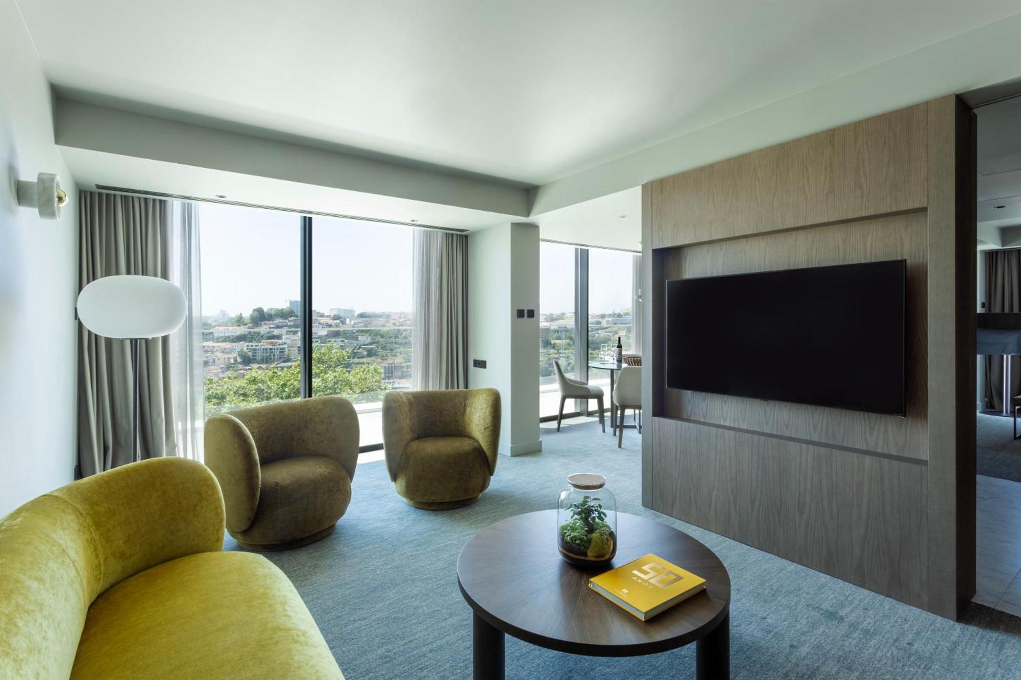 Hotel Altis 5*