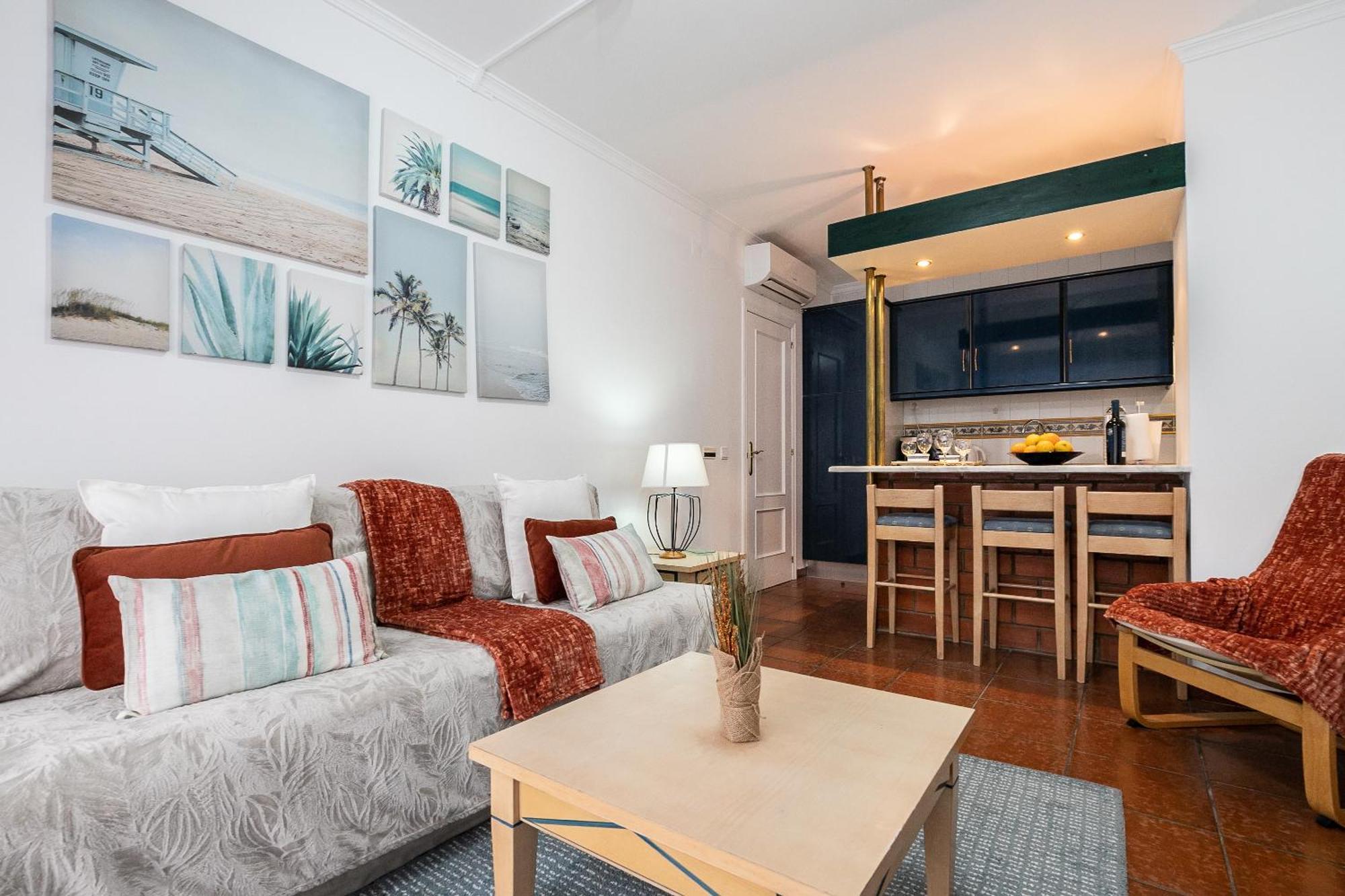 Parque Dos Reis Apartment